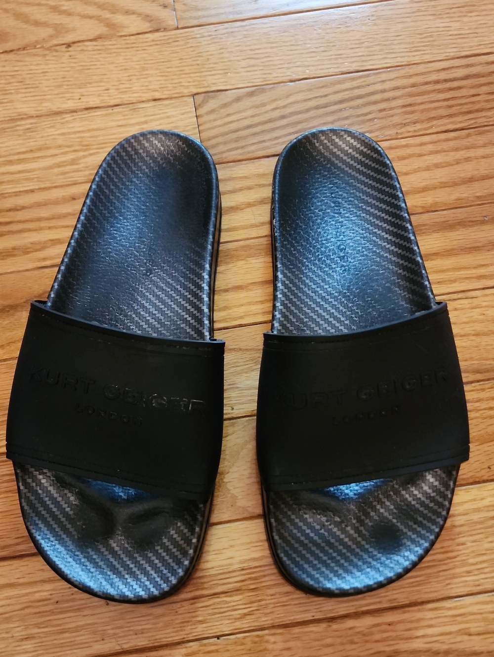Kurt Geiger  London Black Textured Slide Sandals